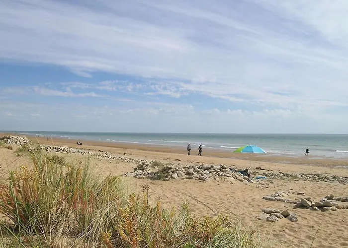 Three-bedroom In Sur *