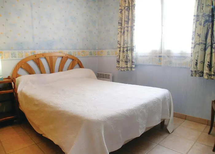 Casa de Férias Three-bedroom In Sur La Tranche-sur-Mer